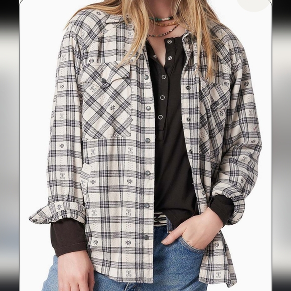 XIRENA Sierra‎ Shirt Flannel Snap Buttons Womens Size XS Western - Picture 1 of 9